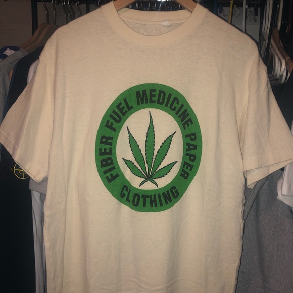 Vintage Other - Vintage Weed/Hemp Rolling Papers Tee